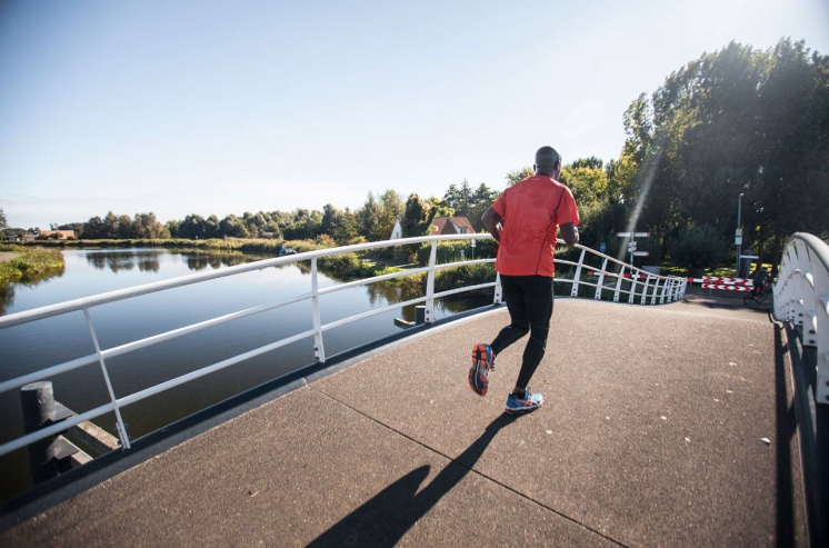 Foto hardloper brug Rotte Rotterdam